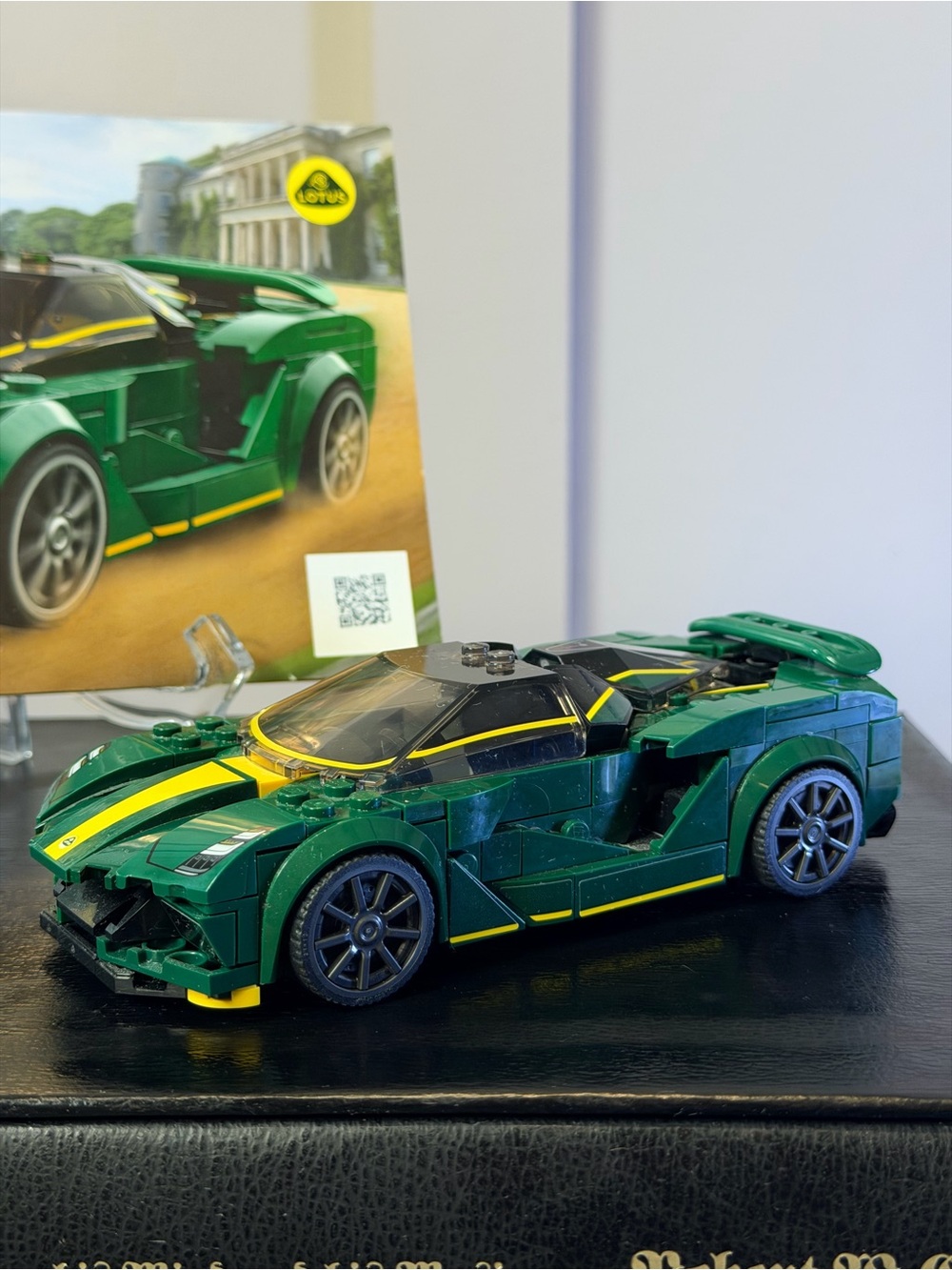 LEGO SPEED CHAMPIONS: 76907 , Lotus Evija , complete car and instructions